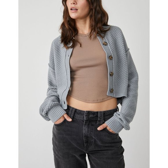 Free People Sweaters - 🎉LAST CHANCE🎉 FREE PEOPLE Lila Cardi / Frosted Earth